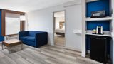 Holiday Inn Express Nashville Downtown Suite