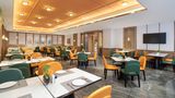Hampton Inn May Fourth Square Restaurant