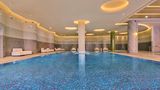 Secan Hotel Qingdao, Curio Collection by Pool