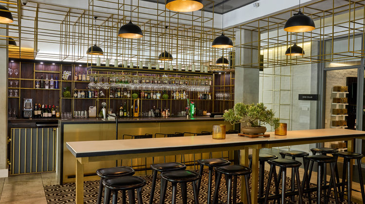 Century City Hotel Urban Square Restaurant