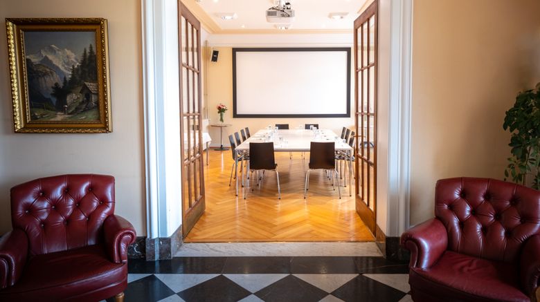 <b>Hotel Royal Meeting</b>. Images powered by <a href="https://www.leonardoworldwide.com/" title="Leonardo Worldwide" target="_blank">Leonardo</a>.