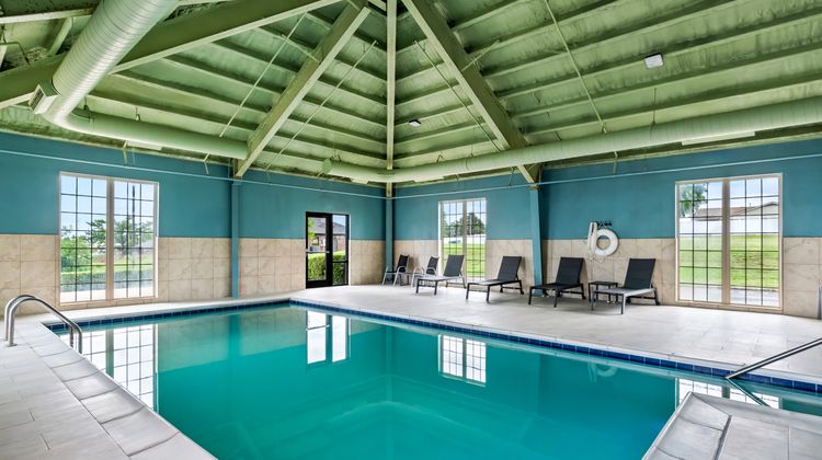 Holiday Inn Express Hotel Pool