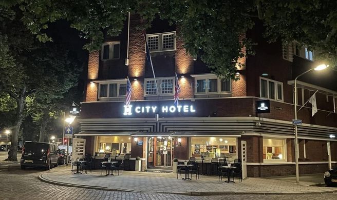 City Hotel Bergen op Zoom Exterior