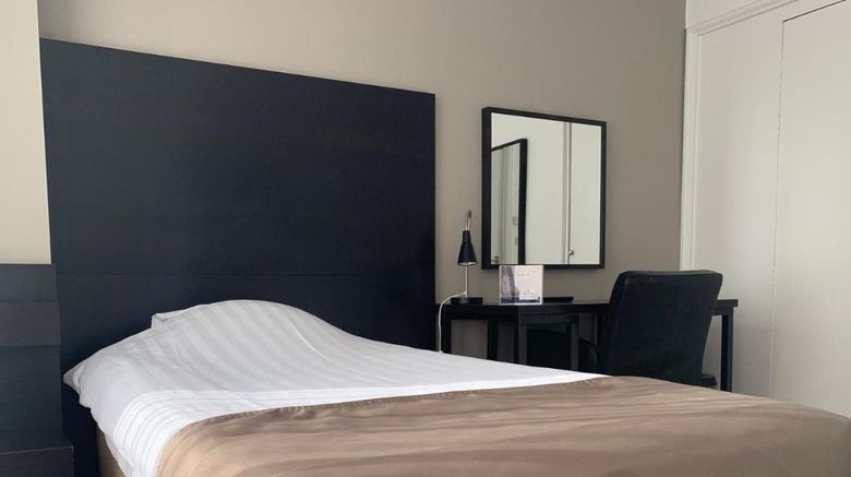 <b>City Hotel Bergen op Zoom Room</b>. Images powered by <a href="https://www.leonardoworldwide.com/" title="Leonardo Worldwide" target="_blank">Leonardo</a>.