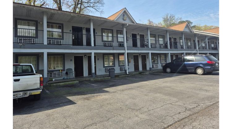 Woodberry Inn & Suites Rome Exterior