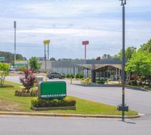 Masters Inn Smithfield I-95 Exterior
