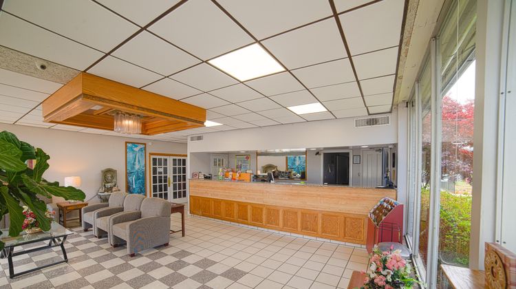 Masters Inn Smithfield I-95 Lobby