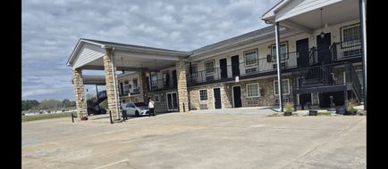Econo Lodge Inn & Suites Exterior