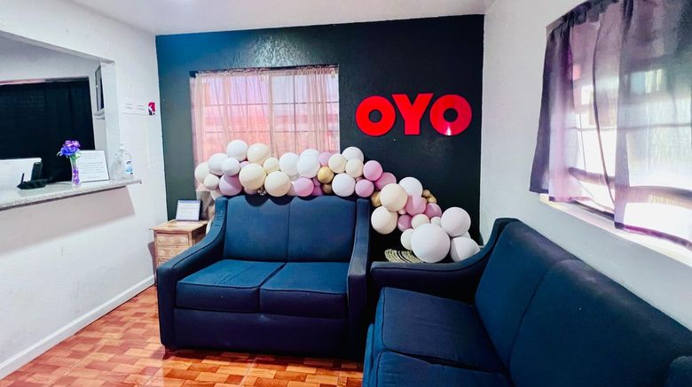 <b>OYO Hotel Pearsall I-35 East Lobby</b>. Images powered by <a href="https://www.leonardoworldwide.com/" title="Leonardo Worldwide" target="_blank">Leonardo</a>.
