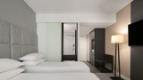 Four Points by Sheraton Brisbane Room
