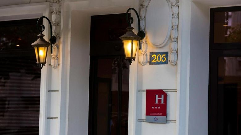 Paris Italie Hotel Exterior. Images powered by <a href="https://www.leonardoworldwide.com" target="_blank" rel="noopener">Leonardo</a>.