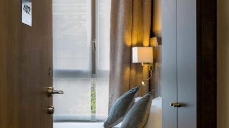 Paris Italie Hotel Room