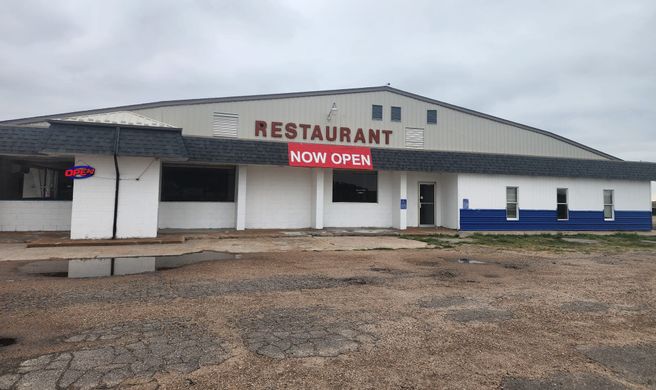 Castle Rock Inn Exterior