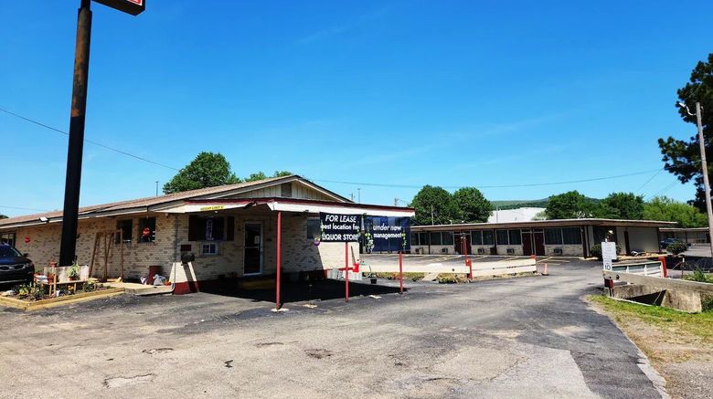 <b>Econo Lodge Mena Queen Wilhelmina Exterior</b>. Images powered by <a href="https://www.leonardoworldwide.com/" title="Leonardo Worldwide" target="_blank">Leonardo</a>.