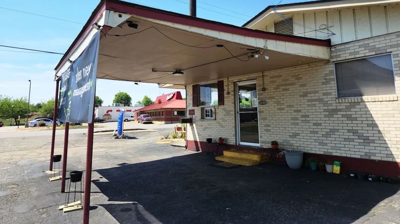 <b>Econo Lodge Mena Queen Wilhelmina Exterior</b>. Images powered by <a href="https://www.leonardoworldwide.com/" title="Leonardo Worldwide" target="_blank">Leonardo</a>.