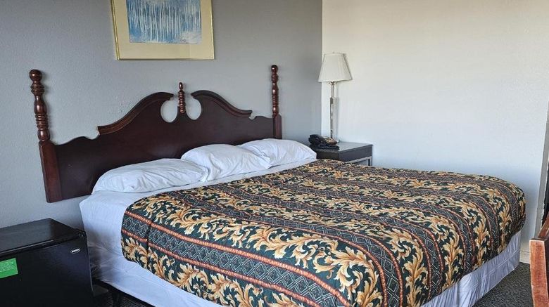 <b>Brookville Inn By OYO Room</b>. Images powered by <a href="https://www.leonardoworldwide.com/" title="Leonardo Worldwide" target="_blank">Leonardo</a>.