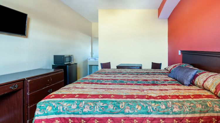 OYO Hotel Ruleville Route 49W Room