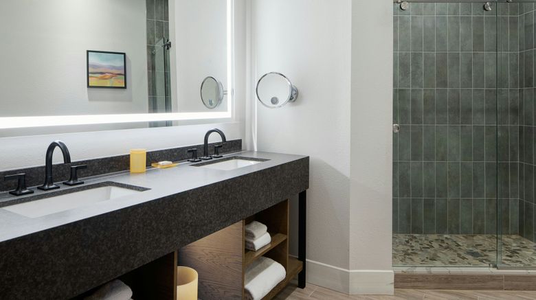 <b>Sol Cypress San Antonio Room</b>. Images powered by <a href="https://www.leonardoworldwide.com/" title="Leonardo Worldwide" target="_blank">Leonardo</a>.
