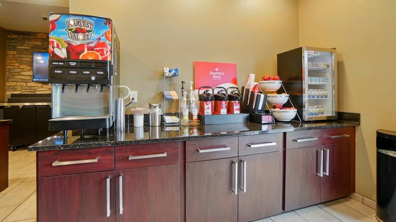 <b>Cobblestone Hotel & Suites Restaurant</b>. Images powered by <a href="https://www.leonardoworldwide.com/" title="Leonardo Worldwide" target="_blank">Leonardo</a>.