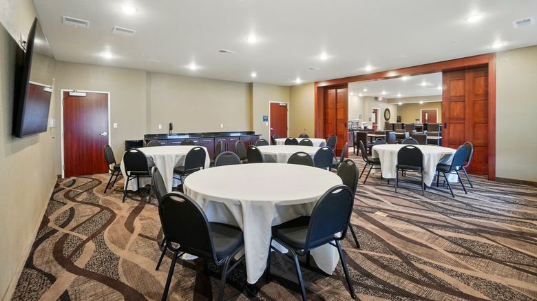 <b>Cobblestone Hotel & Suites Meeting</b>. Images powered by <a href="https://www.leonardoworldwide.com/" title="Leonardo Worldwide" target="_blank">Leonardo</a>.