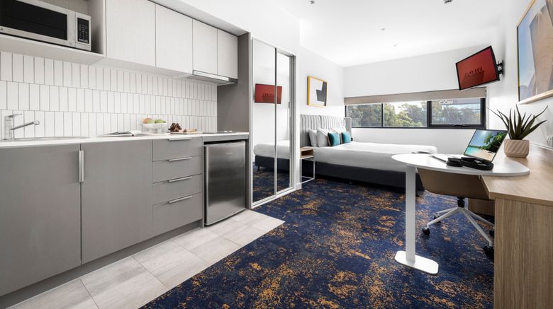 <b>Quest Macquarie Park Room</b>. Images powered by <a href="https://www.leonardoworldwide.com/" title="Leonardo Worldwide" target="_blank">Leonardo</a>.