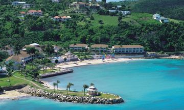 Blue Waters Hotel & Beach Resort