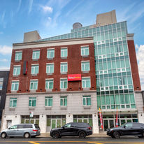 Red Roof Plus Brooklyn-Flatbush Avenue