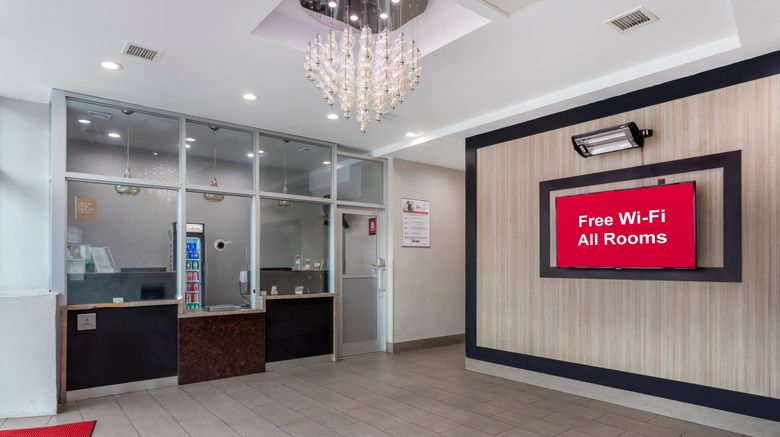 <b>Red Roof Plus Brooklyn-Flatbush Avenue Lobby</b>. Images powered by <a href="https://www.leonardoworldwide.com/" title="Leonardo Worldwide" target="_blank">Leonardo</a>.