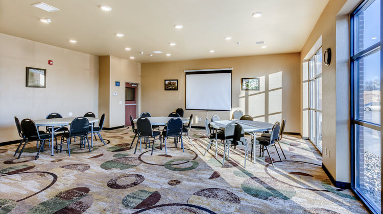 Cobblestone Inn & Suites Waverly Meeting