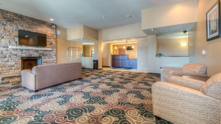 Cobblestone Inn & Suites Wray Lobby