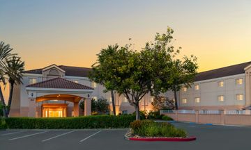 Fairfield Inn & Suites
