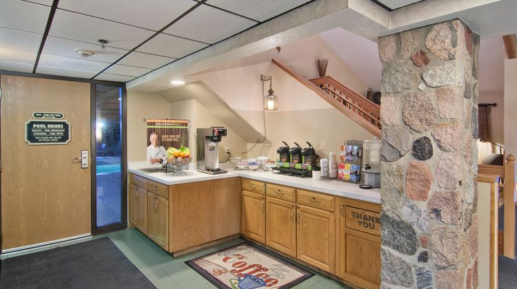 Boarders Inn & Suites by Cobblestone Restaurant