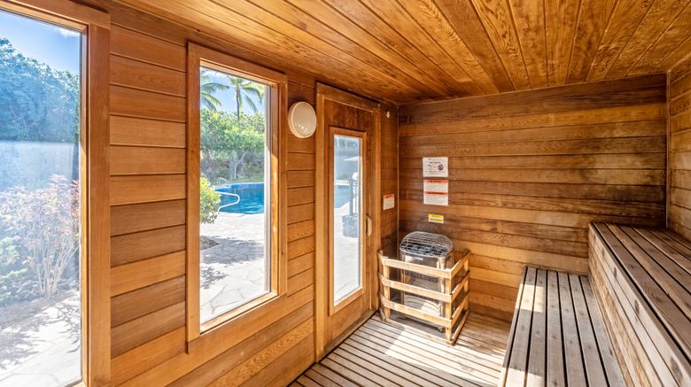 <b>Mauna Lani Point Spa</b>. Images powered by <a href="https://www.leonardoworldwide.com/" title="Leonardo Worldwide" target="_blank">Leonardo</a>.