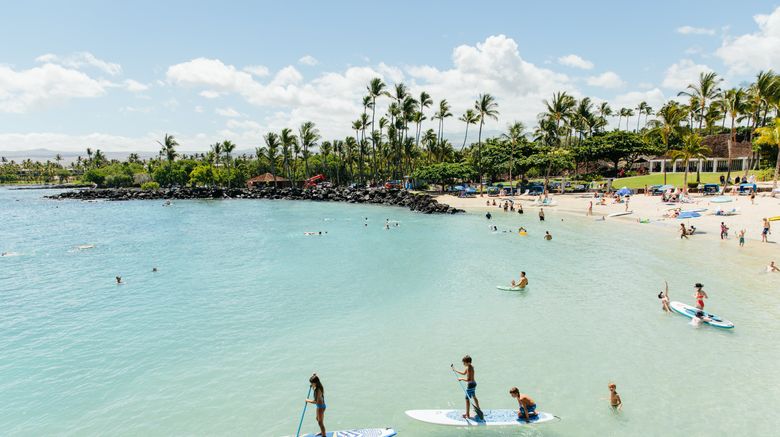 <b>The Islands at Mauna Lani Beach</b>. Images powered by <a href="https://www.leonardoworldwide.com/" title="Leonardo Worldwide" target="_blank">Leonardo</a>.