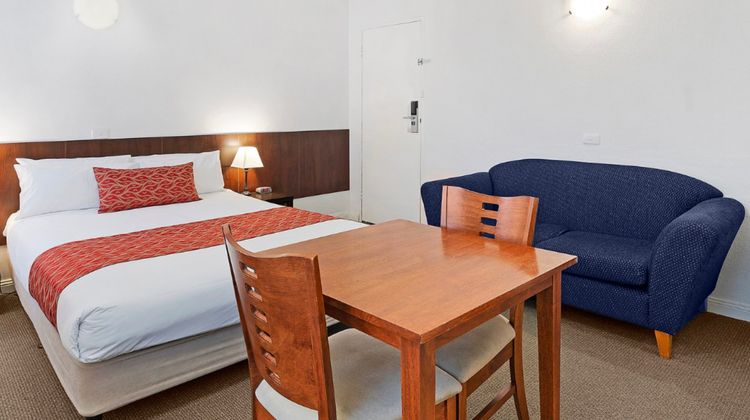 Warrnambool Central Court Suite