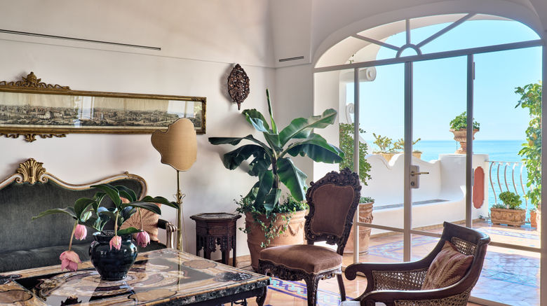 <b>Le Sirenuse Hotel Lobby</b>. Images powered by <a href=https://www.travelagewest.com/Hotels/Positano-Italy/