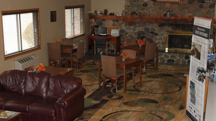 Boarders Inn & Suites Ripon Lobby