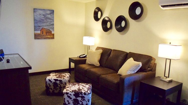 Boarders Inn & Suites by Cobblestone Suite