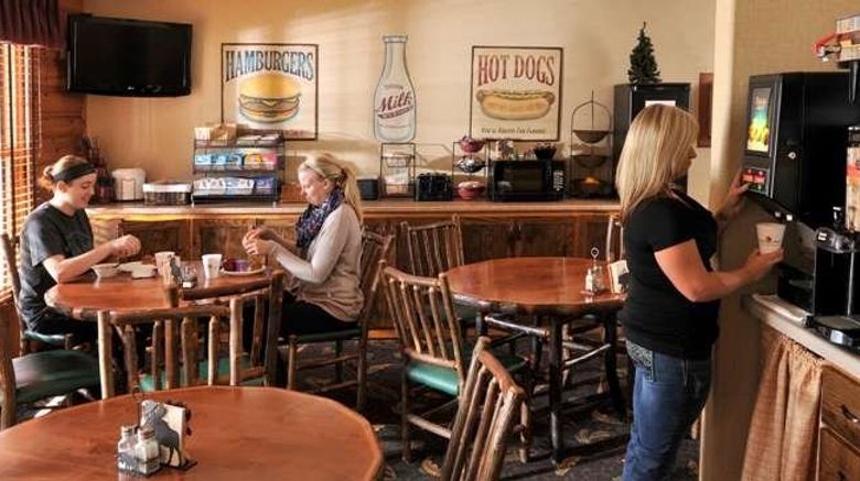 <b>Boarders Inn & Suites Restaurant</b>. Images powered by <a href="https://www.leonardoworldwide.com/" title="Leonardo Worldwide" target="_blank">Leonardo</a>.