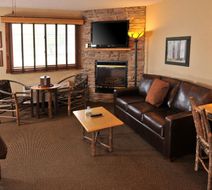 Boarders Inn & Suites Lobby