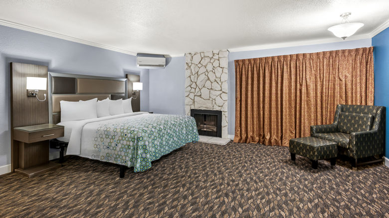 <b>HomeTowne Studios Yuba City Room</b>. Images powered by <a href="https://www.leonardoworldwide.com/" title="Leonardo Worldwide" target="_blank">Leonardo</a>.