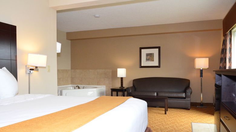 <b>Cobblestone Inn & Suites Lake View Suite</b>. Images powered by <a href="https://www.leonardoworldwide.com/" title="Leonardo Worldwide" target="_blank">Leonardo</a>.