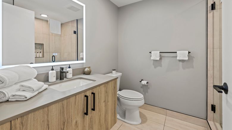<b>Coda on Half, a Placemakr Experience Room</b>. Images powered by <a href="https://www.leonardoworldwide.com/" title="Leonardo Worldwide" target="_blank">Leonardo</a>.