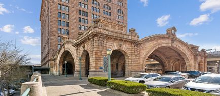 Placemakr Downtown Pittsburgh Exterior