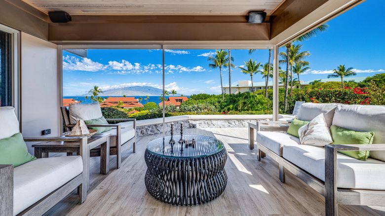 <b>Wailea Point Room</b>. Images powered by <a href="https://www.leonardoworldwide.com/" title="Leonardo Worldwide" target="_blank">Leonardo</a>.
