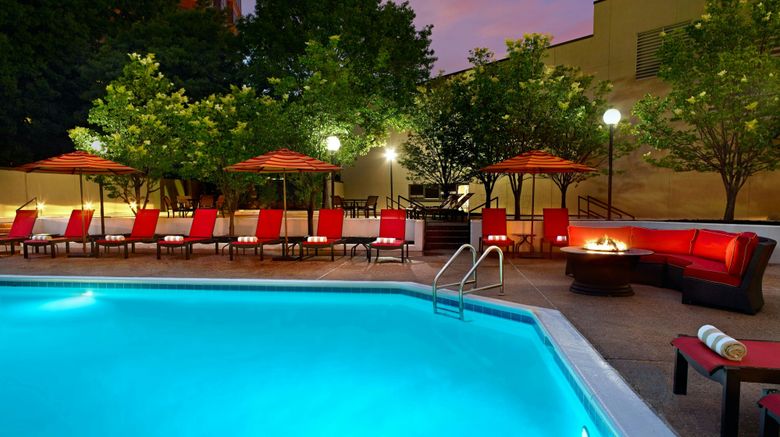 <b>Marriott Kansas City Overland Park Pool</b>. Images powered by <a href="https://www.leonardoworldwide.com/" title="Leonardo Worldwide" target="_blank">Leonardo</a>.
