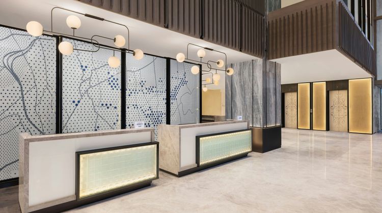 Le Meridien Ahmedabad Lobby