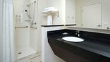 Fairfield Inn & Suites by Marriott Room