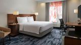 Fairfield Inn & Suites by Marriott Room