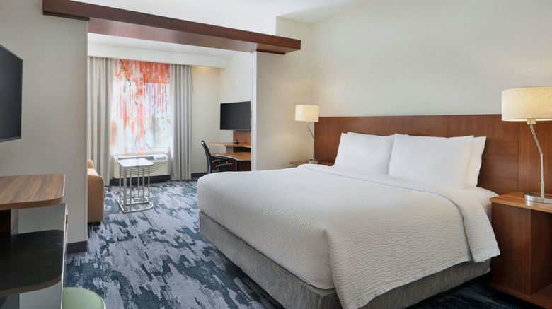 <b>Fairfield Inn & Suites by Marriott Suite</b>. Images powered by <a href="https://www.leonardoworldwide.com/" title="Leonardo Worldwide" target="_blank">Leonardo</a>.